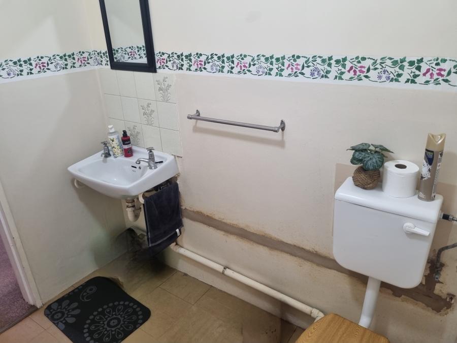 4 Bedroom Property for Sale in Cannon Hill Eastern Cape